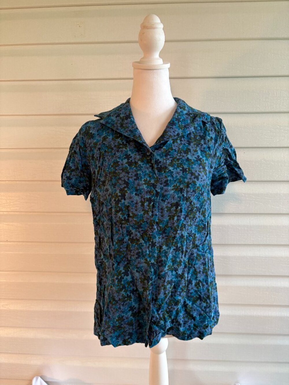 Vintage Handmade Button Up Cap Sleeve Women's Blouse Blue Floral